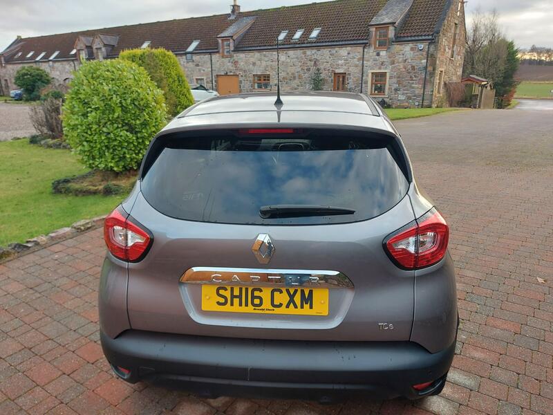 RENAULT CAPTUR