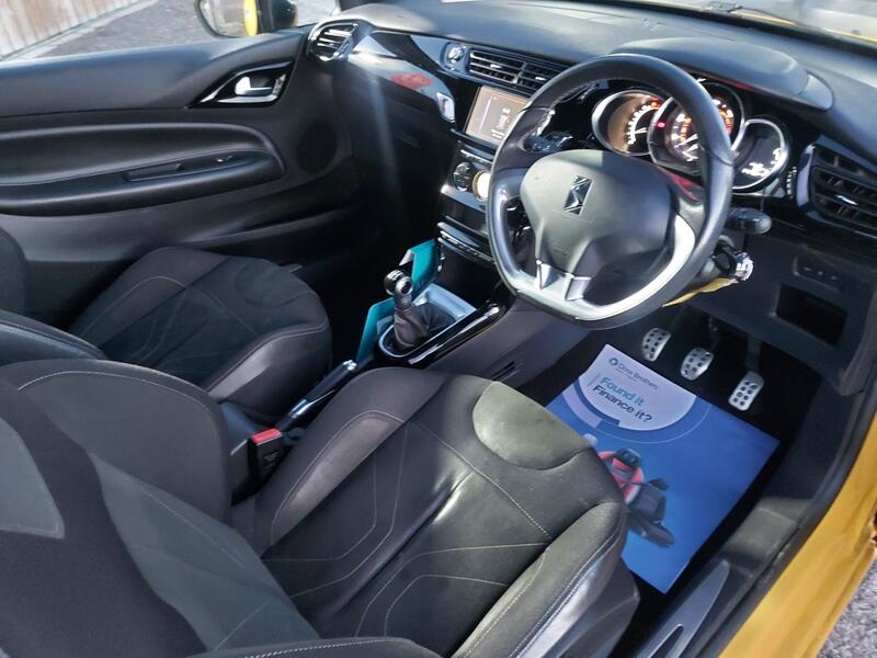 DS AUTOMOBILES DS 3