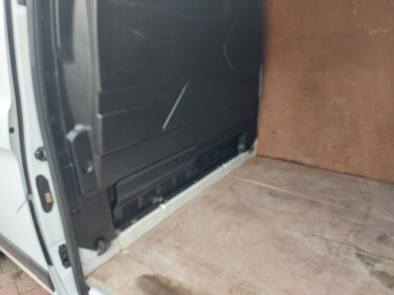 FORD TRANSIT CUSTOM