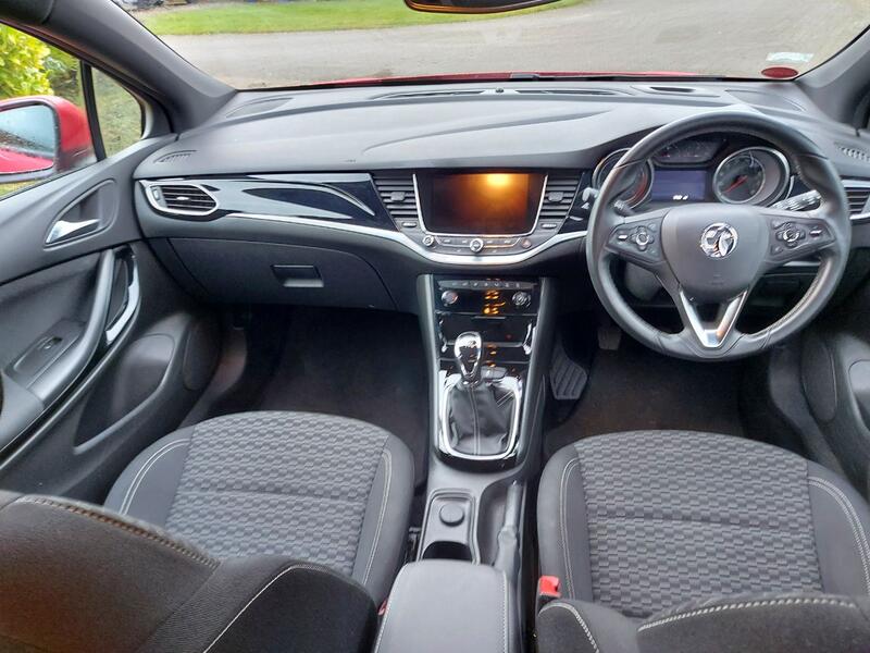 VAUXHALL ASTRA