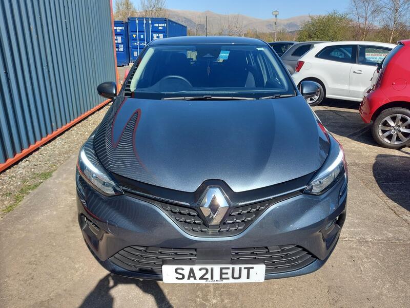 RENAULT