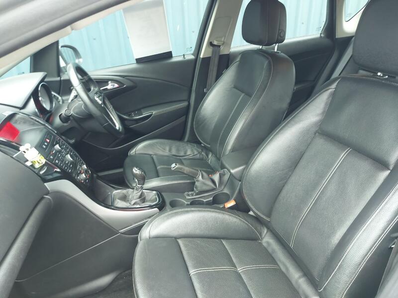VAUXHALL ASTRA