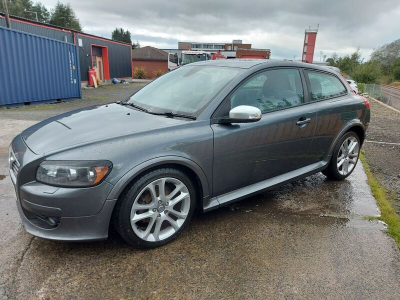 VOLVO C30