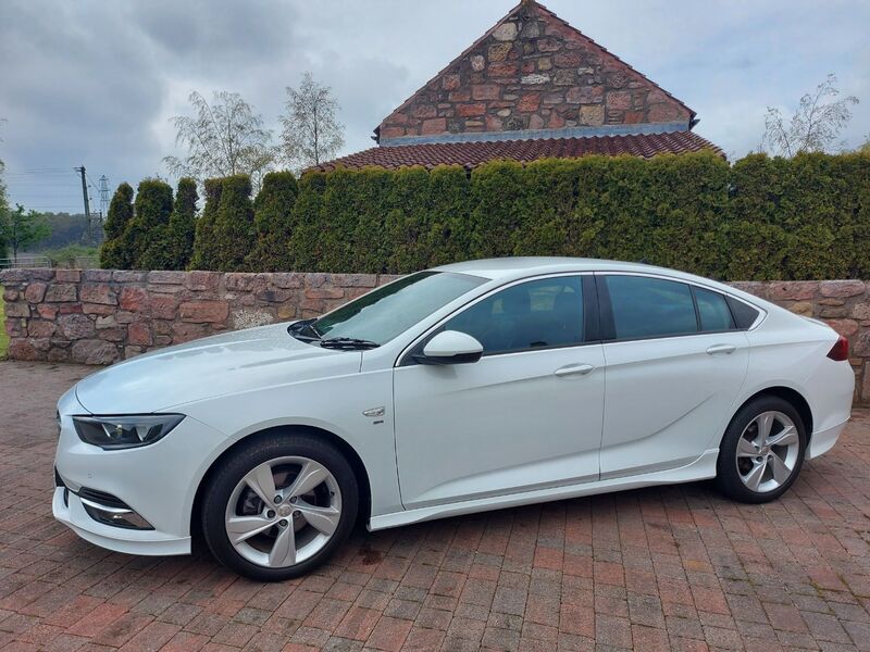 VAUXHALL INSIGNIA