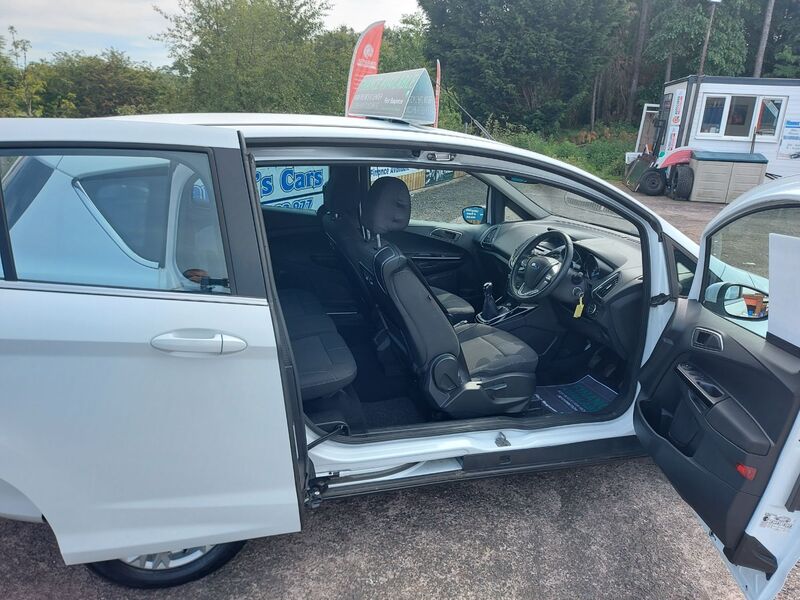FORD B-MAX