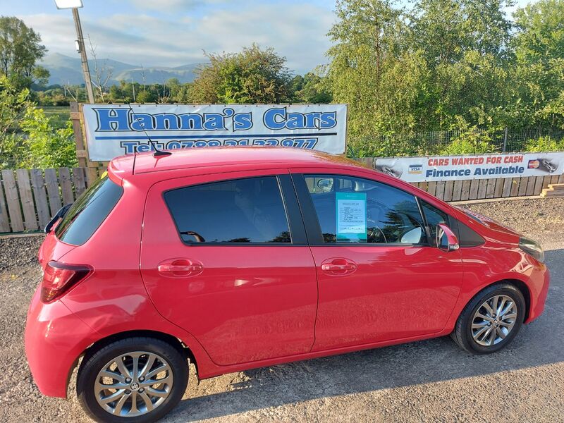TOYOTA YARIS