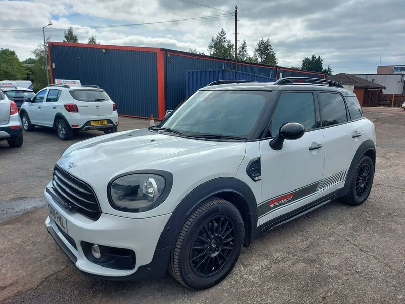 MINI COUNTRYMAN