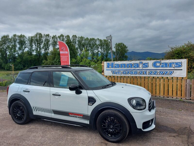 MINI COUNTRYMAN